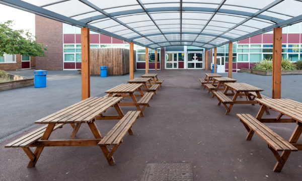 Outdoor Dining Area for Schools